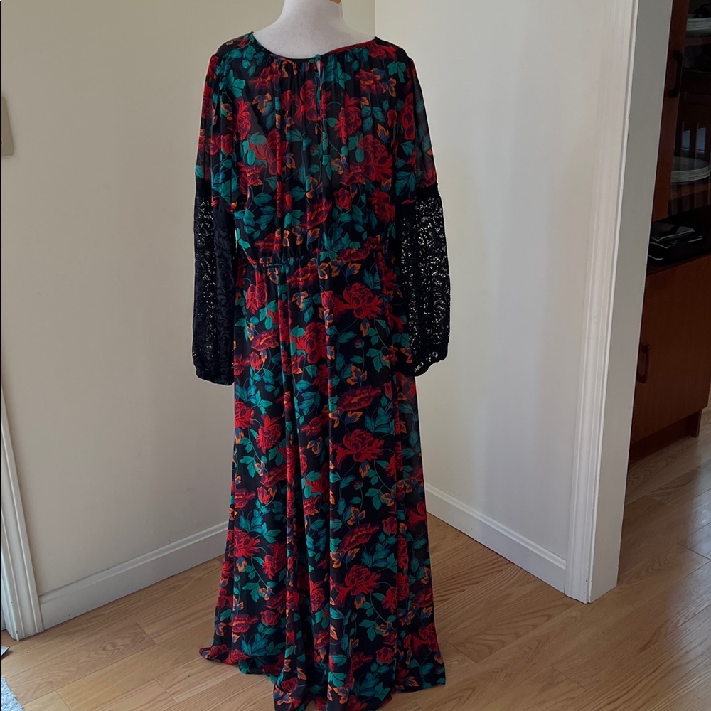 Torrid 2X Floral Maxi Dress with Lace Sleeves. - Picture 6 of 12